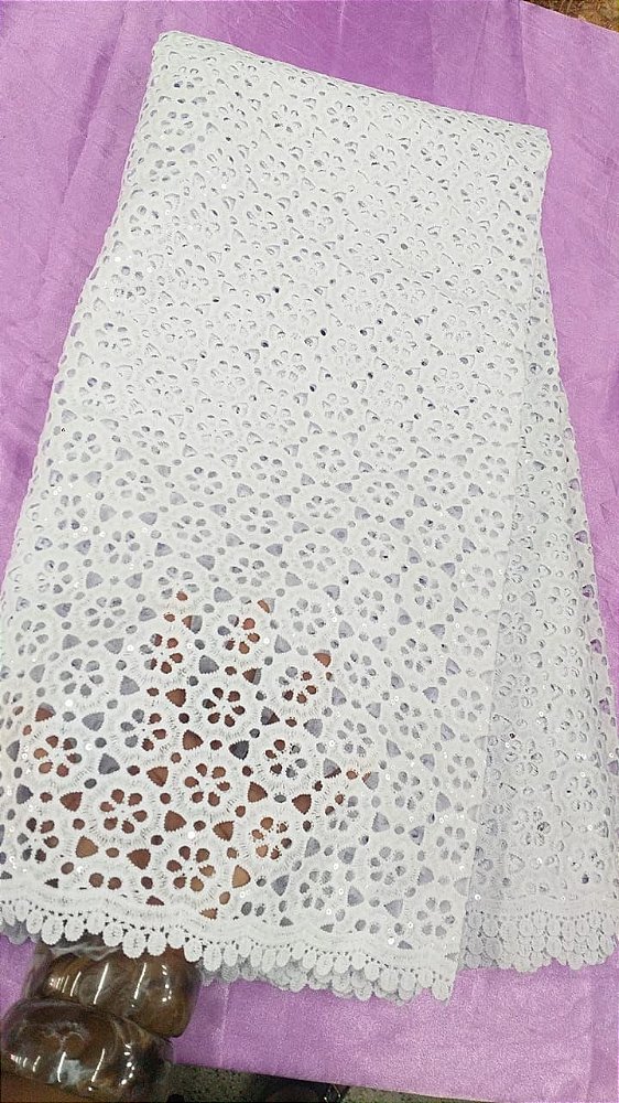 Africano Branco Bordado