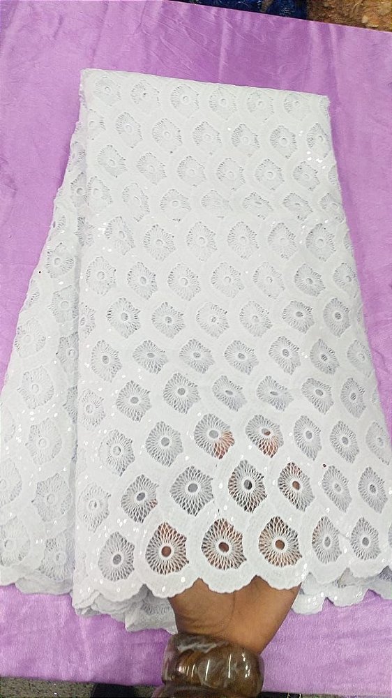 Africano Branco Bordado