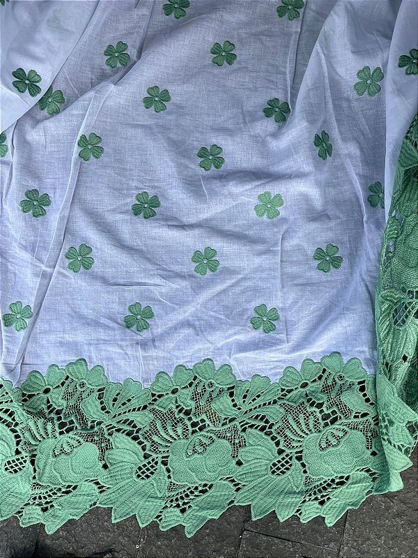 Lesse Branco Barrada Verde Luxo