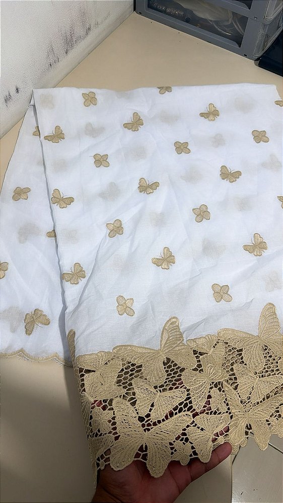 Retalho - Lesse Branco Barrado Borboleta