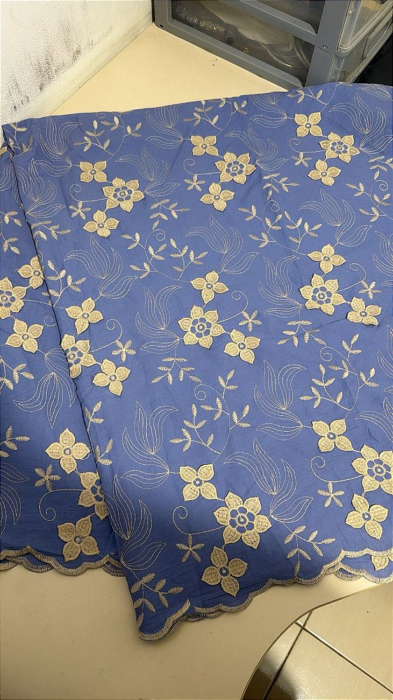 Retalho - Lesse Azul Bordado 3D