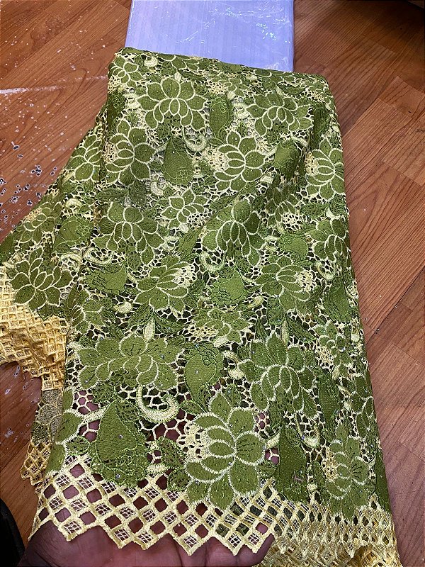 Africano Bordado Luxo