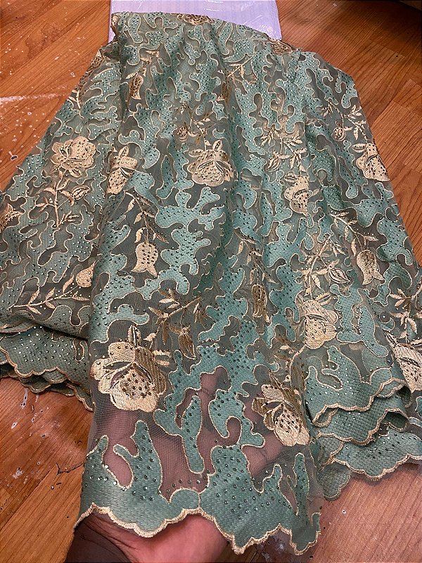 Africano Bordado Luxo