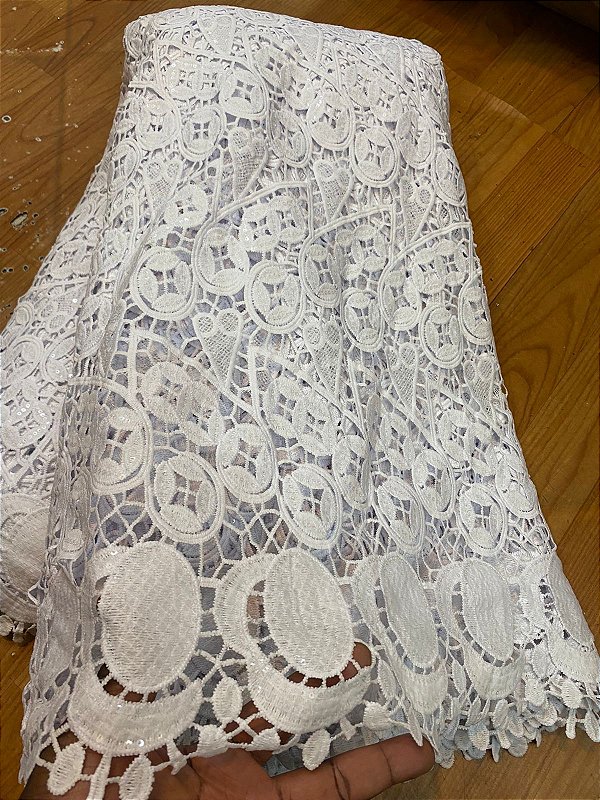 Africano Branco Bordado Luxo