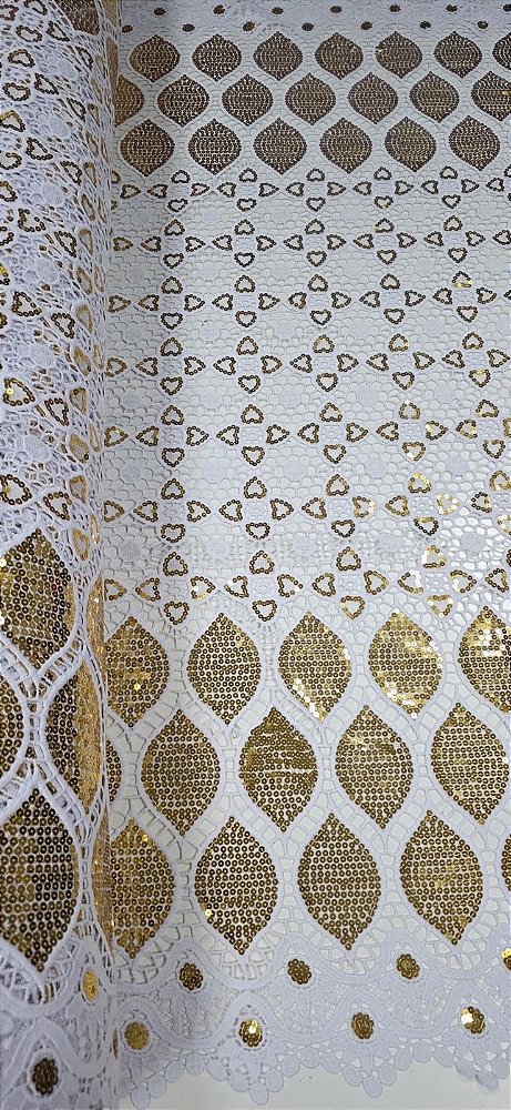 Africano Branco com Dourado Bordado Luxo