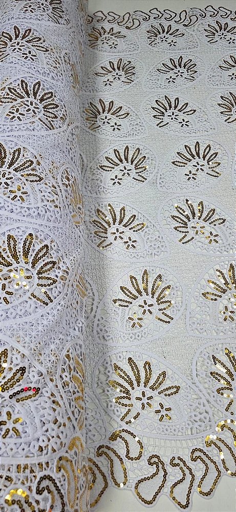 Africano Branco com Dourado Bordado Luxo