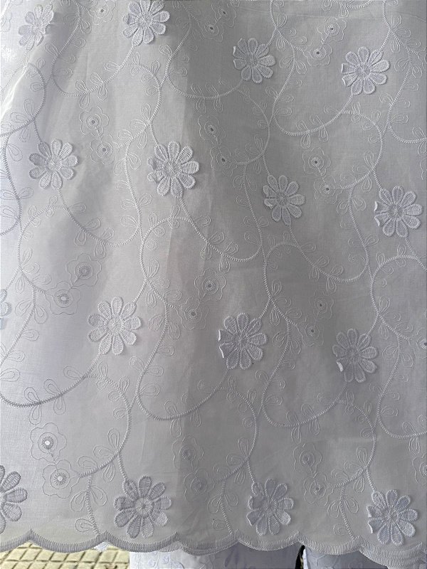 Lesse Branco 3D Bordado