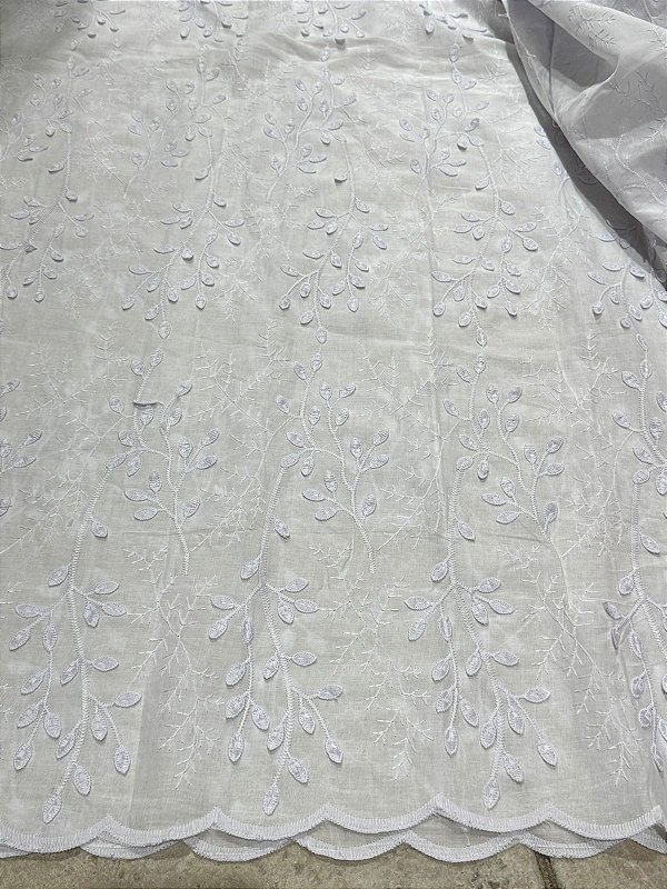 Lesse Branco 3D Bordado