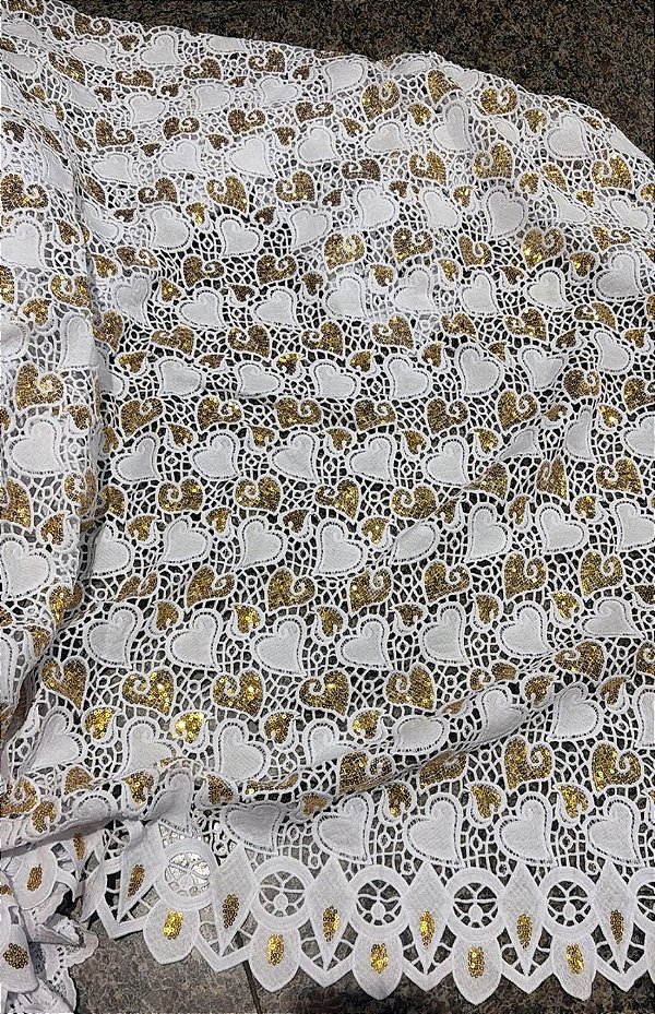 Africano Branco com Dourado Luxo