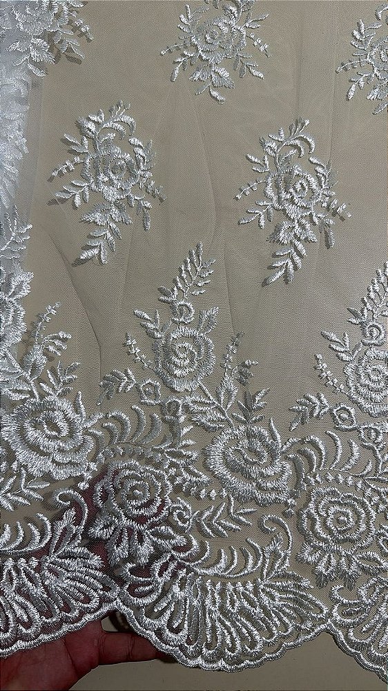 Tule Branco Bordado *PROMOÇÃO*