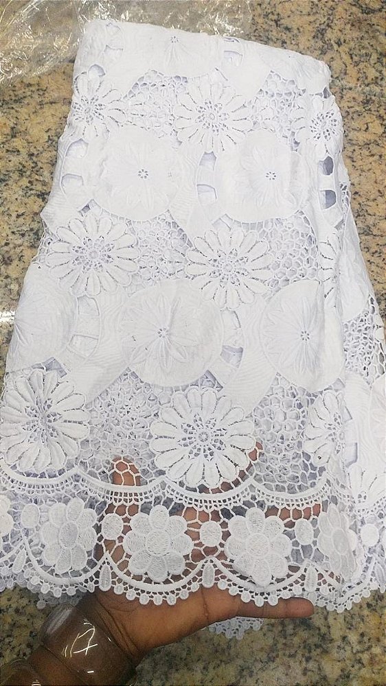 Africano Branco Bordado