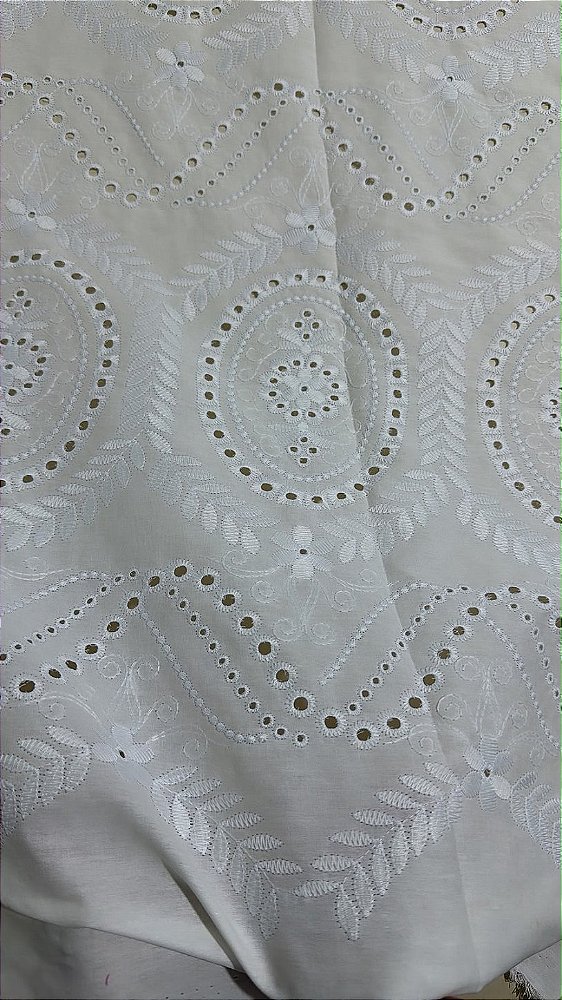 Lesse Branco Bordado