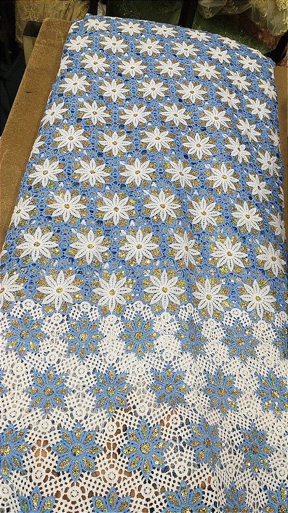 Africano Azul com Branco Bordado Luxo
