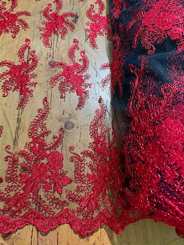 Tule Preto com Vermelho Bordado