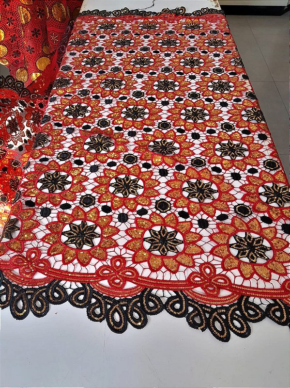 Africano Vermelho com Preto Bordado Luxo
