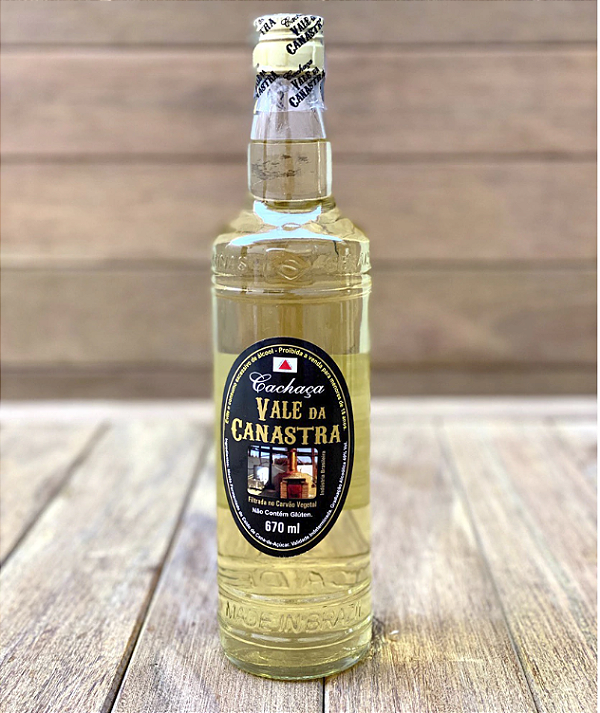 Cachaça Vale da Canastra 670ml caixa 04 und Direto Fabrica