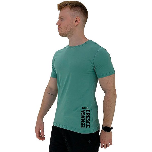 Camiseta Tradicional Masculina MXD Conceito Estampa Lateral Esmaga que Cresce Vertical
