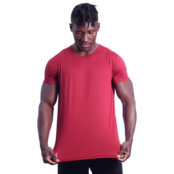 Camiseta Dry Premium Tradicional MXD Conceito Fit em 100% Poliamida StringFuradinho Vermelho Escuro Vinho