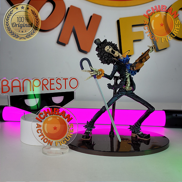 BROOK COM VIOLINO ONE PIECE SCULTURES BANPRESTO 100% ORIGINAL SEM CAIXA