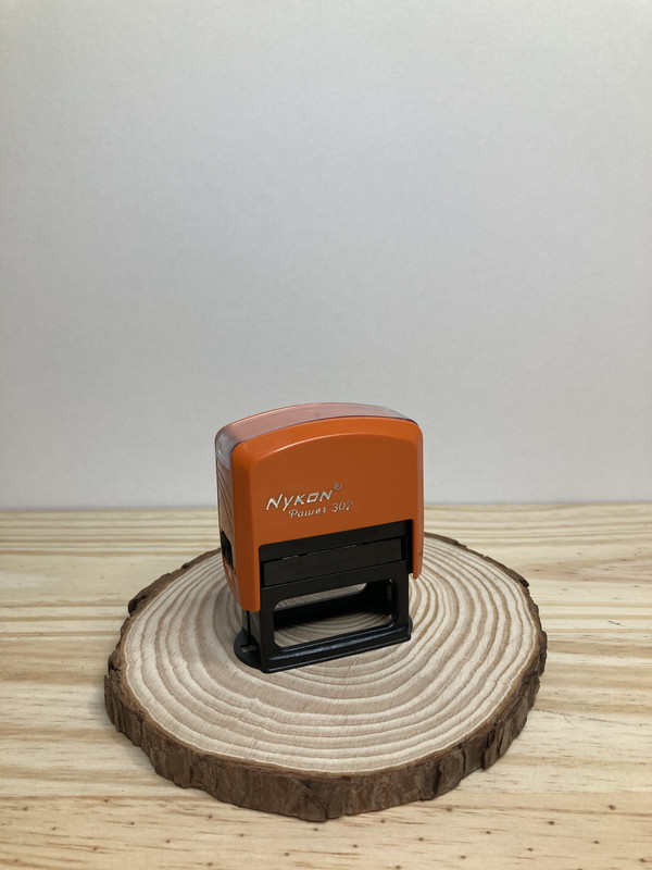 Carimbo Automático Marrom Claro Nikkon 302