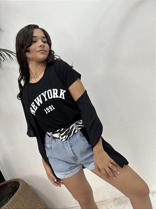 T-SHIRT COM ELASTANO E BEM CONFORTÁVEL (VESTE P & M)