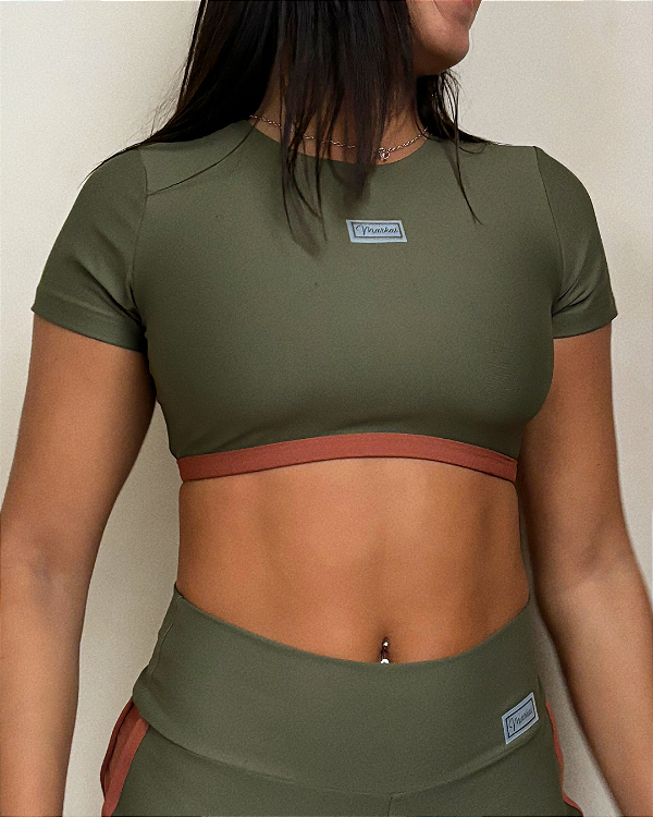 Cropped Amanda Verde Militar c/ Cappuccino