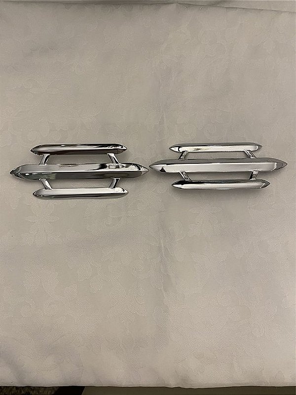 GRADE BUZINA CALIFORNIA FUSCA-CROMADO