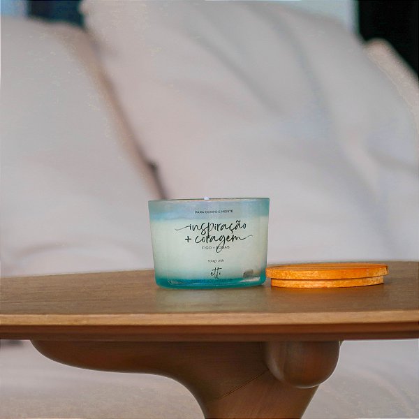 Vela Aromática Figo e Rosas 100g | 25h - Tiffany