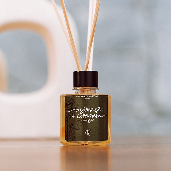 Difusor de Varetas Figo e Rosas 200ml | 30 dias