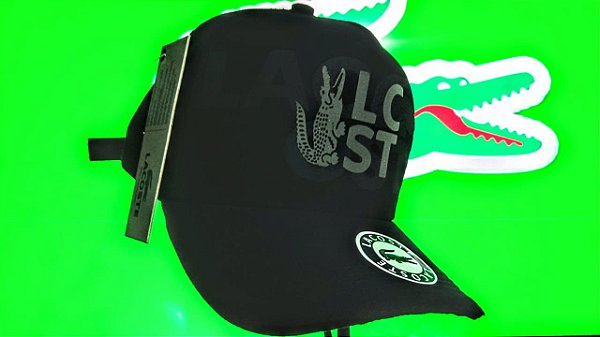 Boné LACOSTE preto com refletivo. Premium. - Só Top Multimarcas