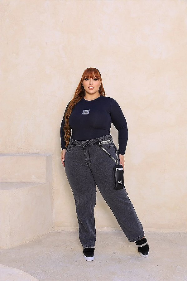 CALÇA JEANS MOM LINHA PLUS SIZE GRAFITTE