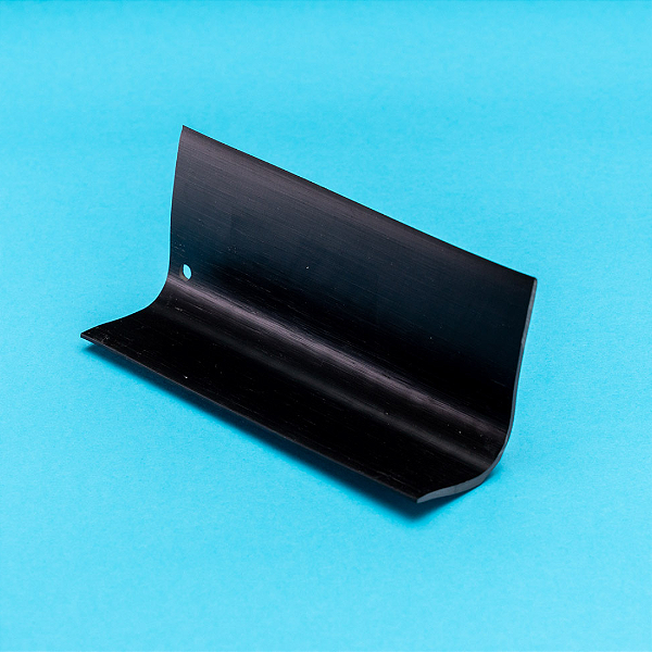 RODAPE HOSPITALAR EM NIVEL DP (COR A DEFINIR) 3,2MM - 50M