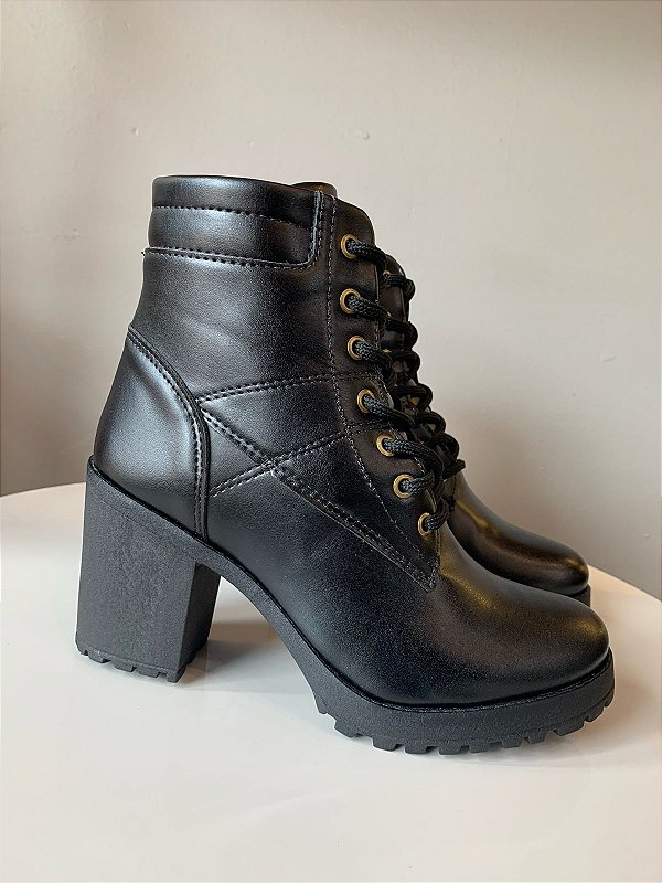 Bota Coturno Cano Curto Thalia Preto