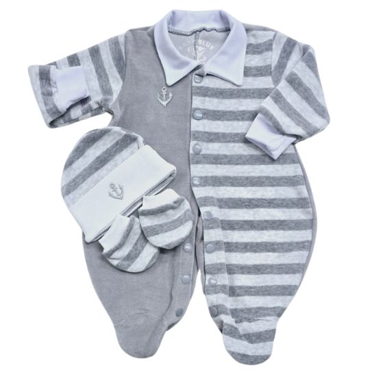 Macacão em Plush Cinza Listrado + Touca + Luvas