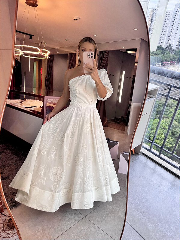 Vestido Midi Bordado Off