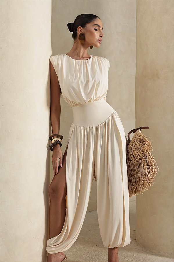 Macacão Aladin Creme