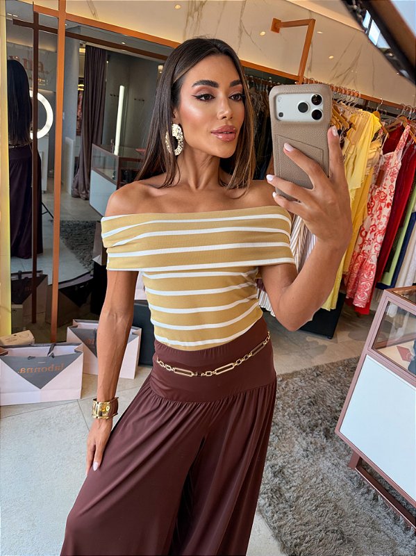 Blusa Ombro a Ombro Listra Camel