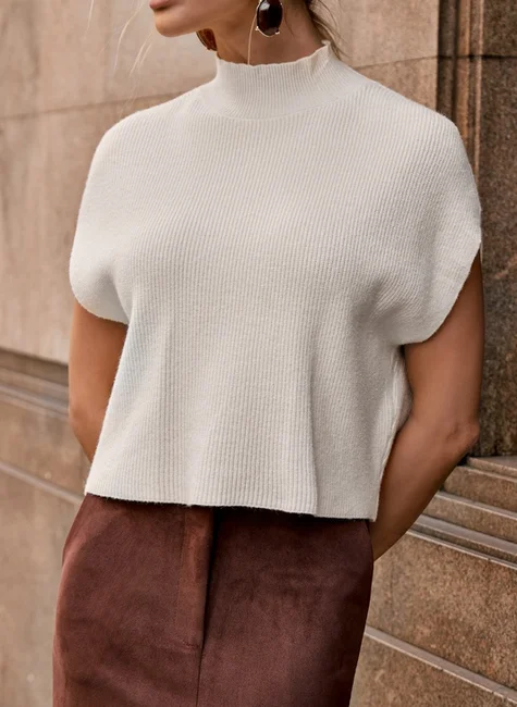 Blusa Tricot Sem Manga Off