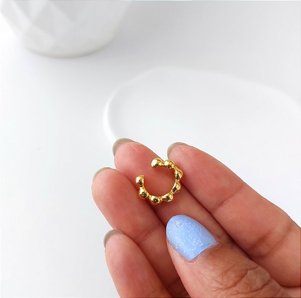 Piercing fake bolinhas