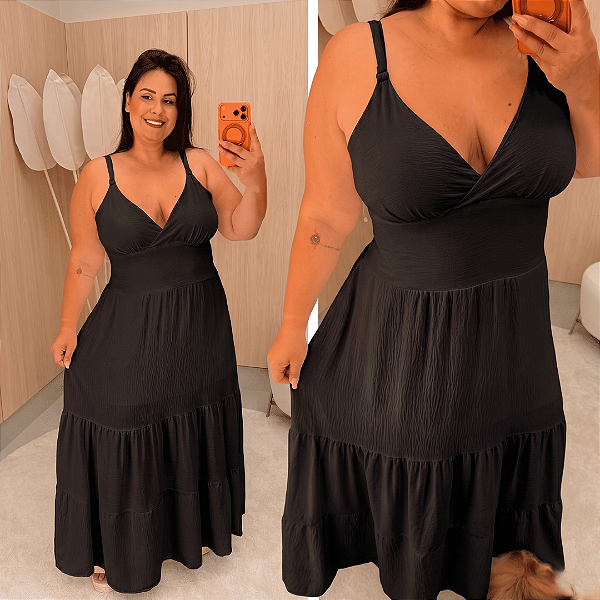 Vestido Alça Farm Liso Preto Plus Size