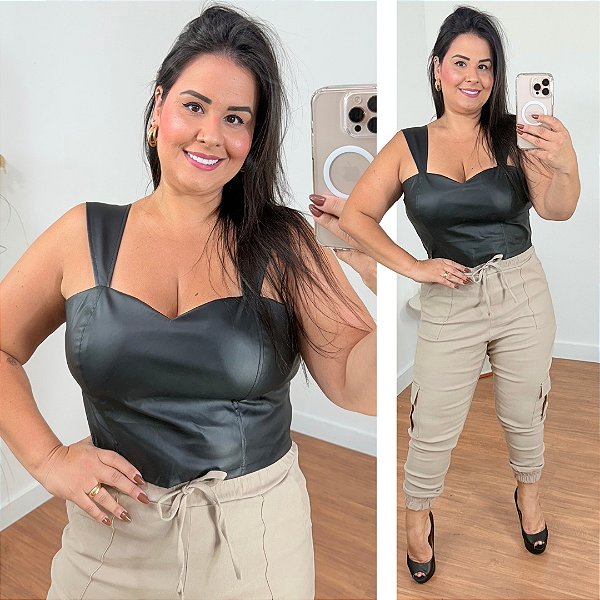 Cropped Ariana Corino Plus Size
