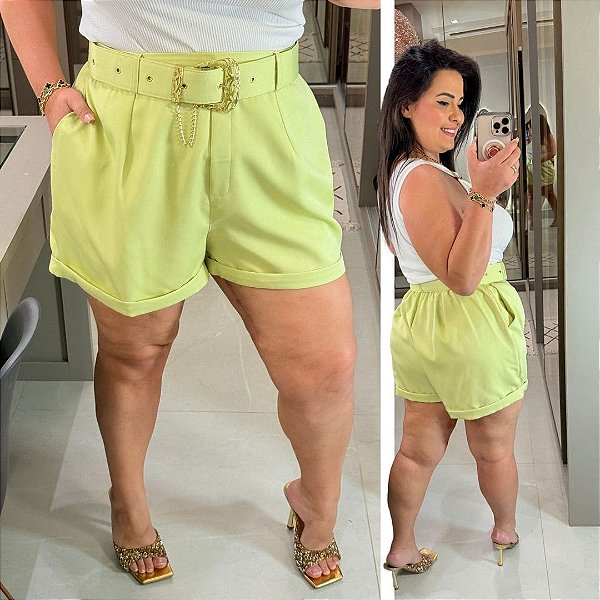 Short Alfaiataria Ayla Verde Plus Size