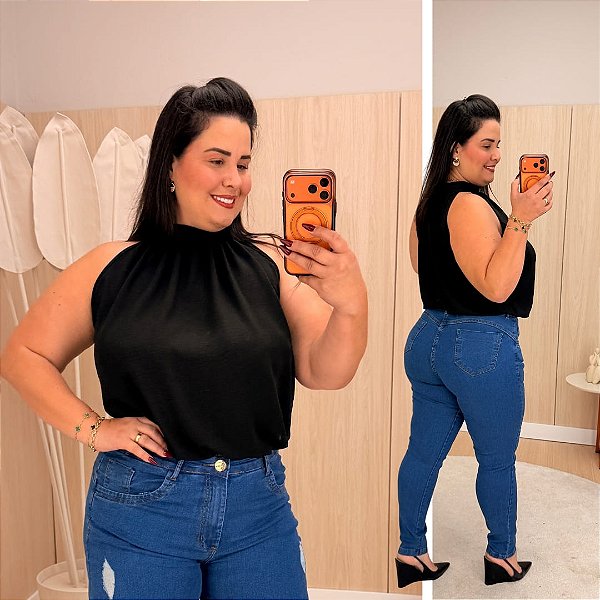Blusa Gola Luísa Preta Plus Size