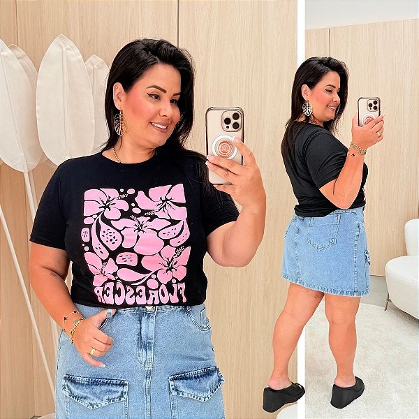 T shirt Algodão Florescer Preta Plus Size