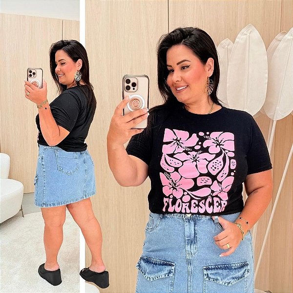 T shirt Algodão Florescer Preta Plus Size