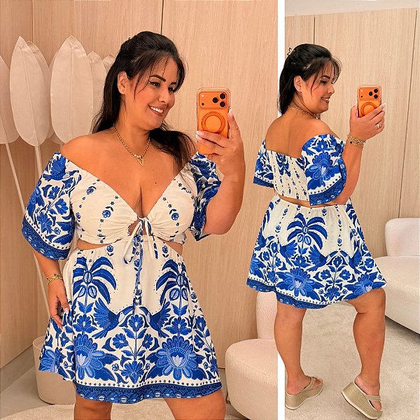 Macaquinho Carla Estampado Azul Plus Size