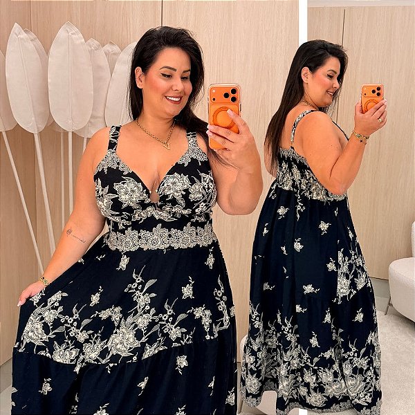 Vestido Analu Preto Floral Plus Size