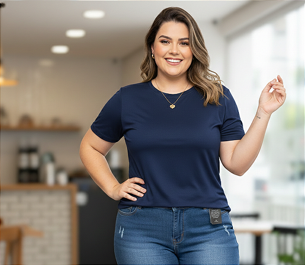 T shirt Básica Alice Azul Marinho Plus Size