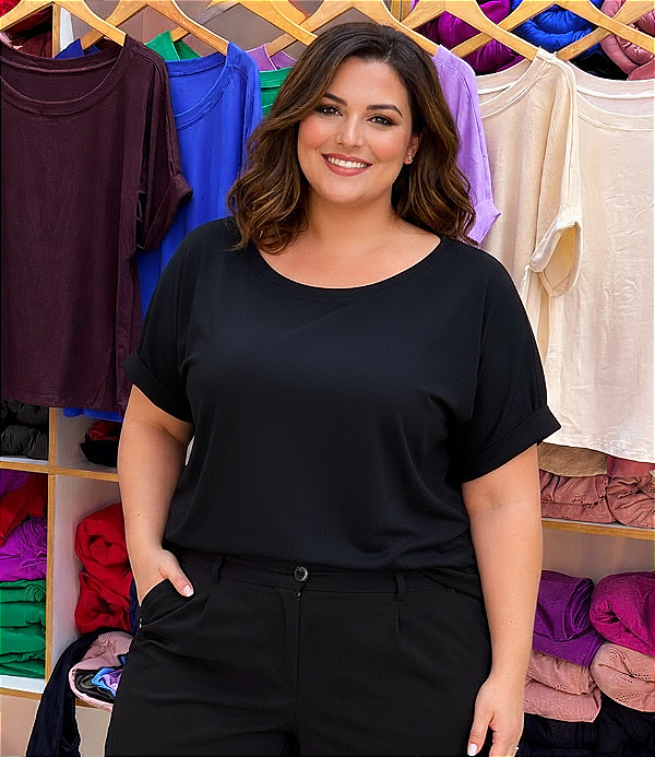 Blusão Visco Yasmin Preta Plus Size