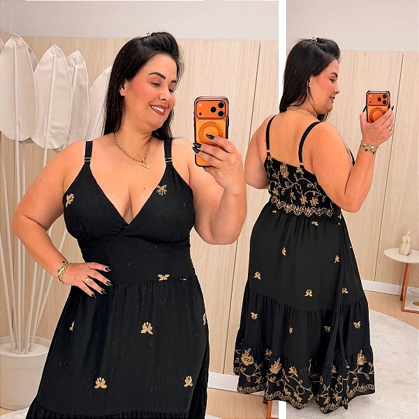 Vestido Alça Farm Bordado Preto Flor Plus Size